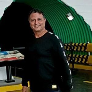 Meet your Posher, Mark